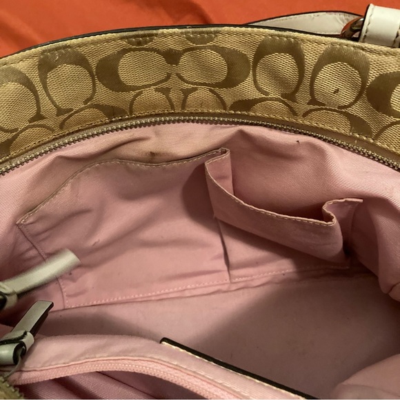 Vintage Coach Signature Logo Shoulder Bag - Picture 9 of 15